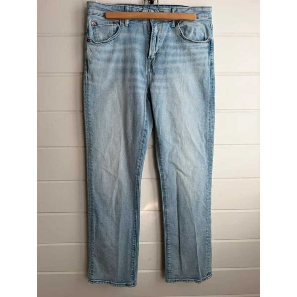 American Eagle Men's Slim Straight Jeans Light Wash Stretch Size 31x32